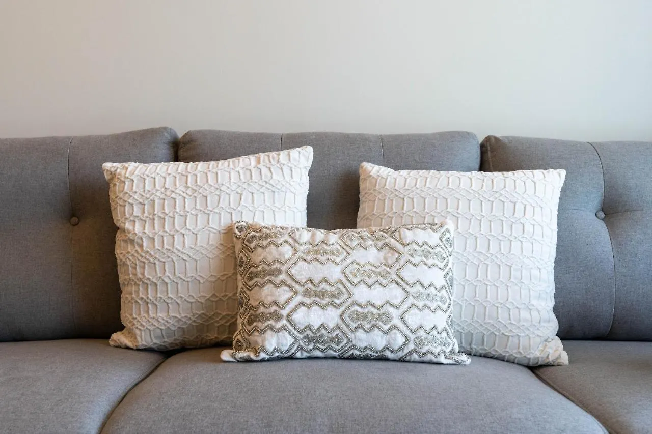 Delightful 2Br Apartment At Reva Residences دبي