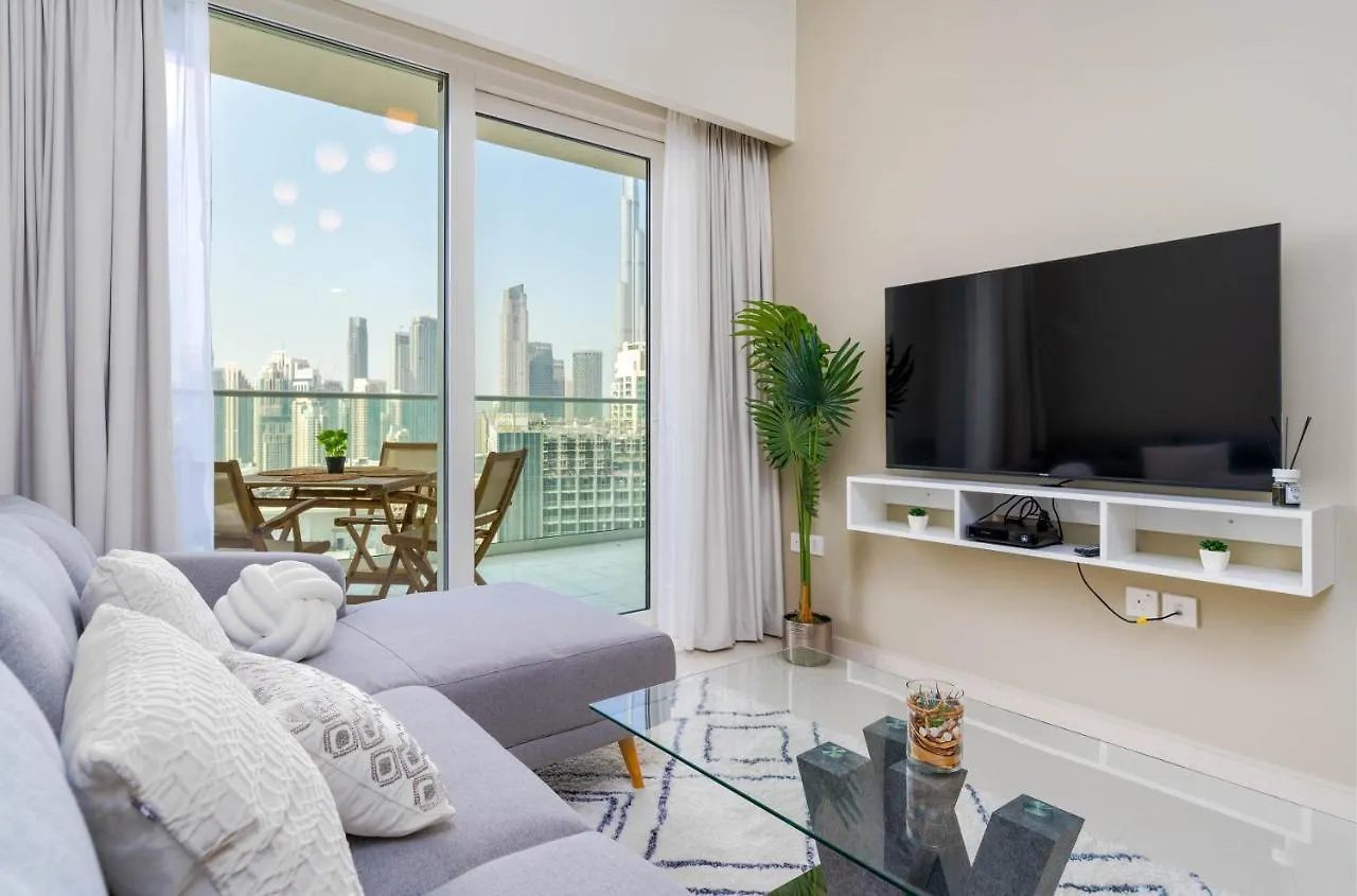 Delightful 2Br Apartment At Reva Residences دبي